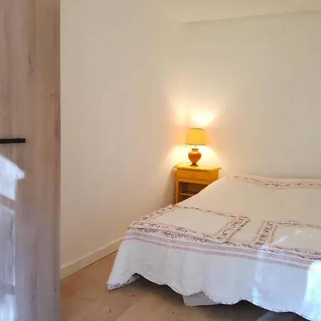 Bright Apartment *